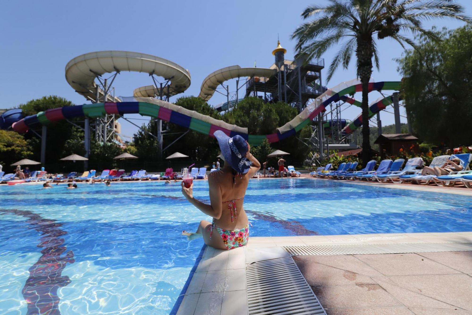 Aqua Fantasy Aquapark Hotel & Spa Kusadasi Exterior photo